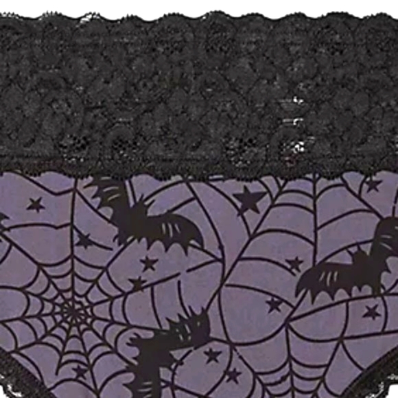❤️NWT VINTAGE TORRID PANTY BATS PRINT SEAMLESS MID-RISE HIPSTER - HALLOWEEN PLUS - Picture 3 of 11